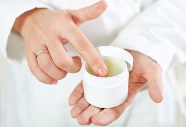 Как лечить псориаз в домашних условиях